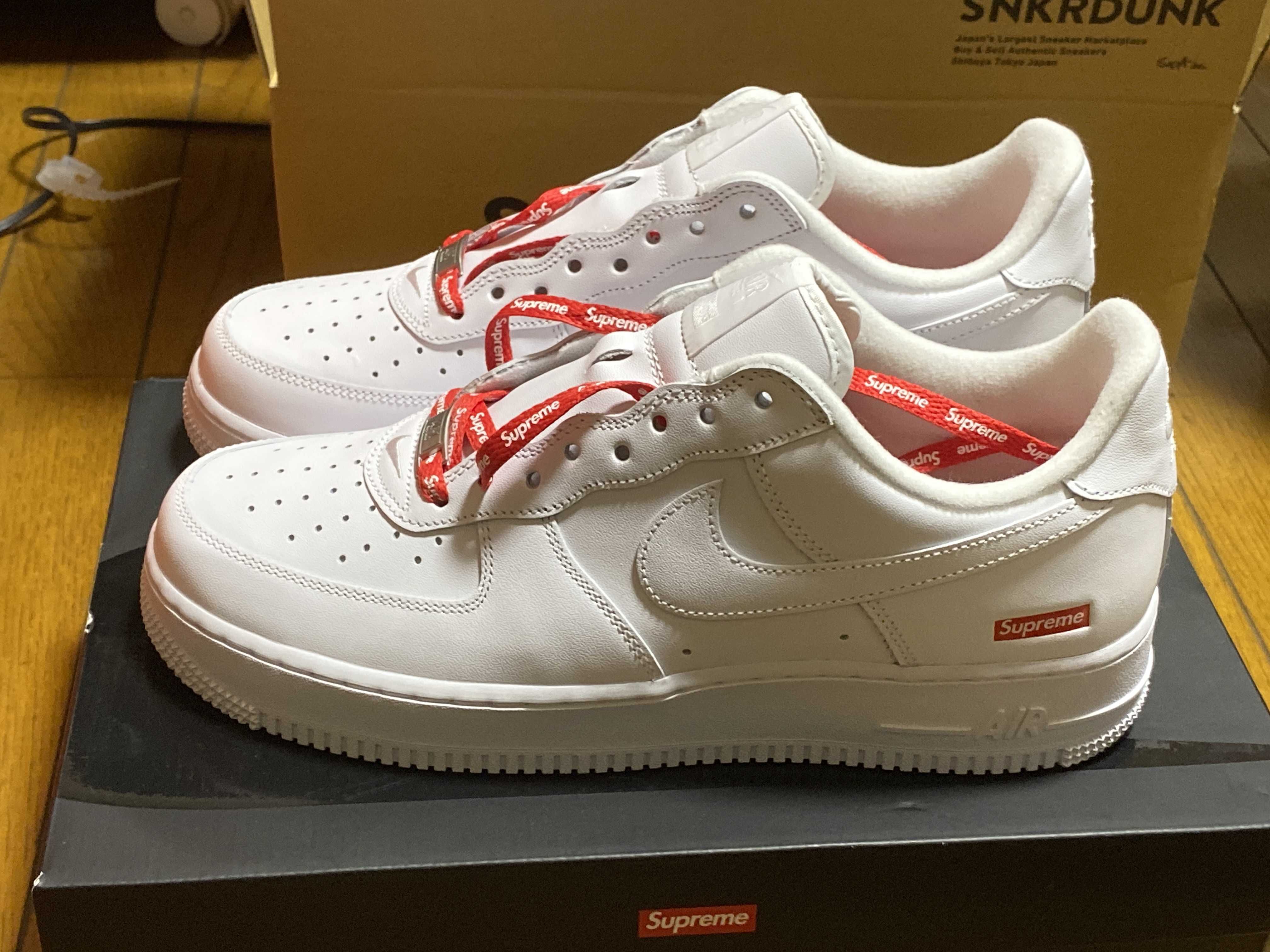Supreme × Nike Air Force 1 Low "White"