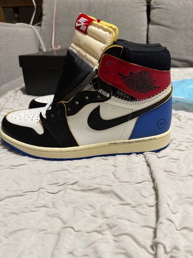 fragment design × UNION × Nike Air Jordan 1 High OG "Black/Varsity Red"