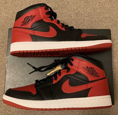 Nike Air Jordan 1 Mid "Bred"