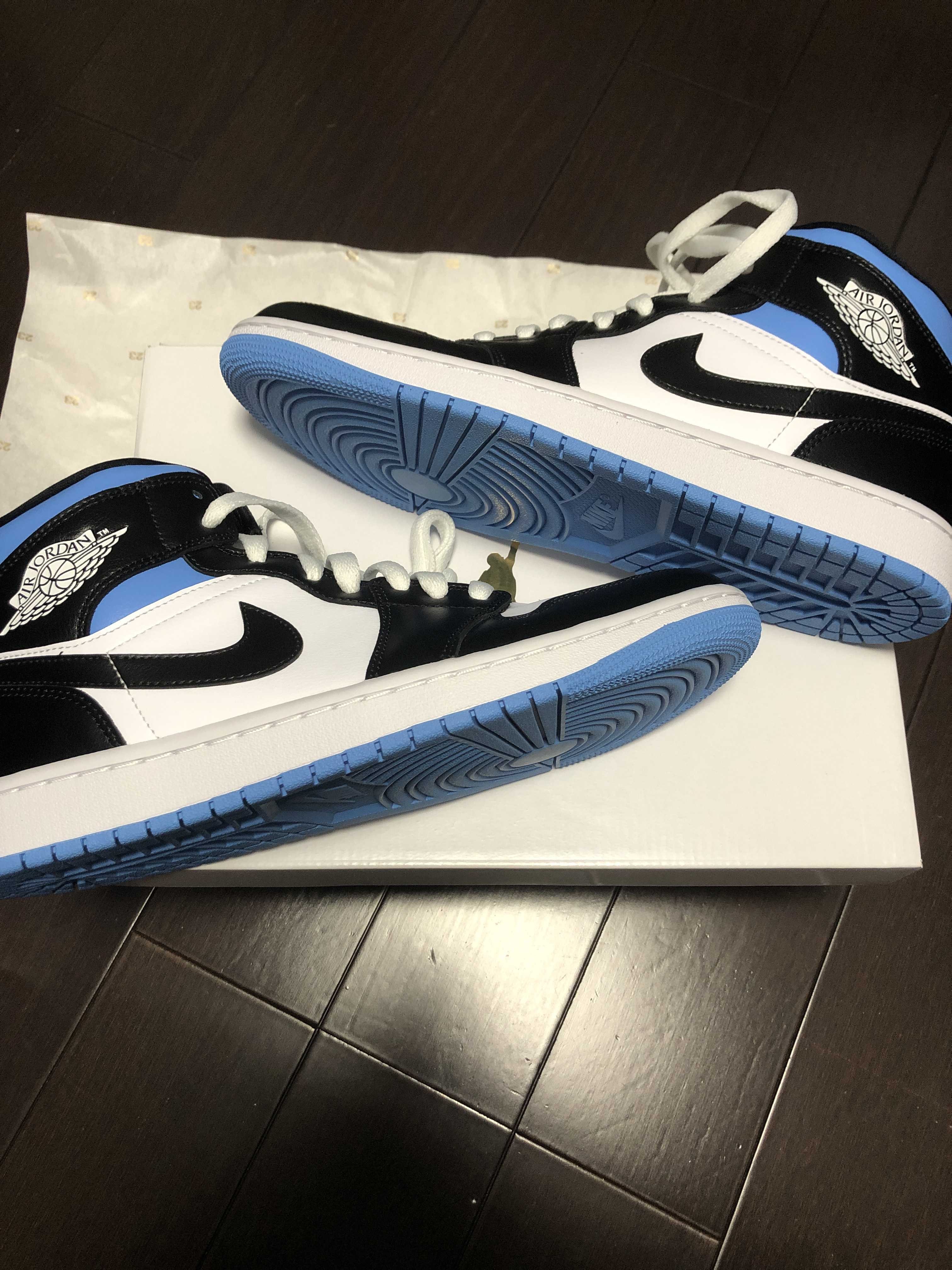 Nike Women's Air Jordan 1 Mid "Black/University Blue"