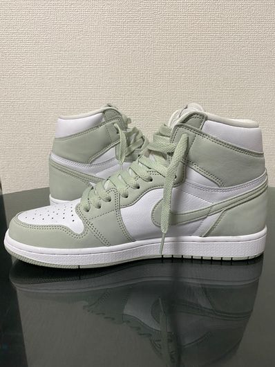 Nike Women's Air Jordan 1 High OG "Seafoam"