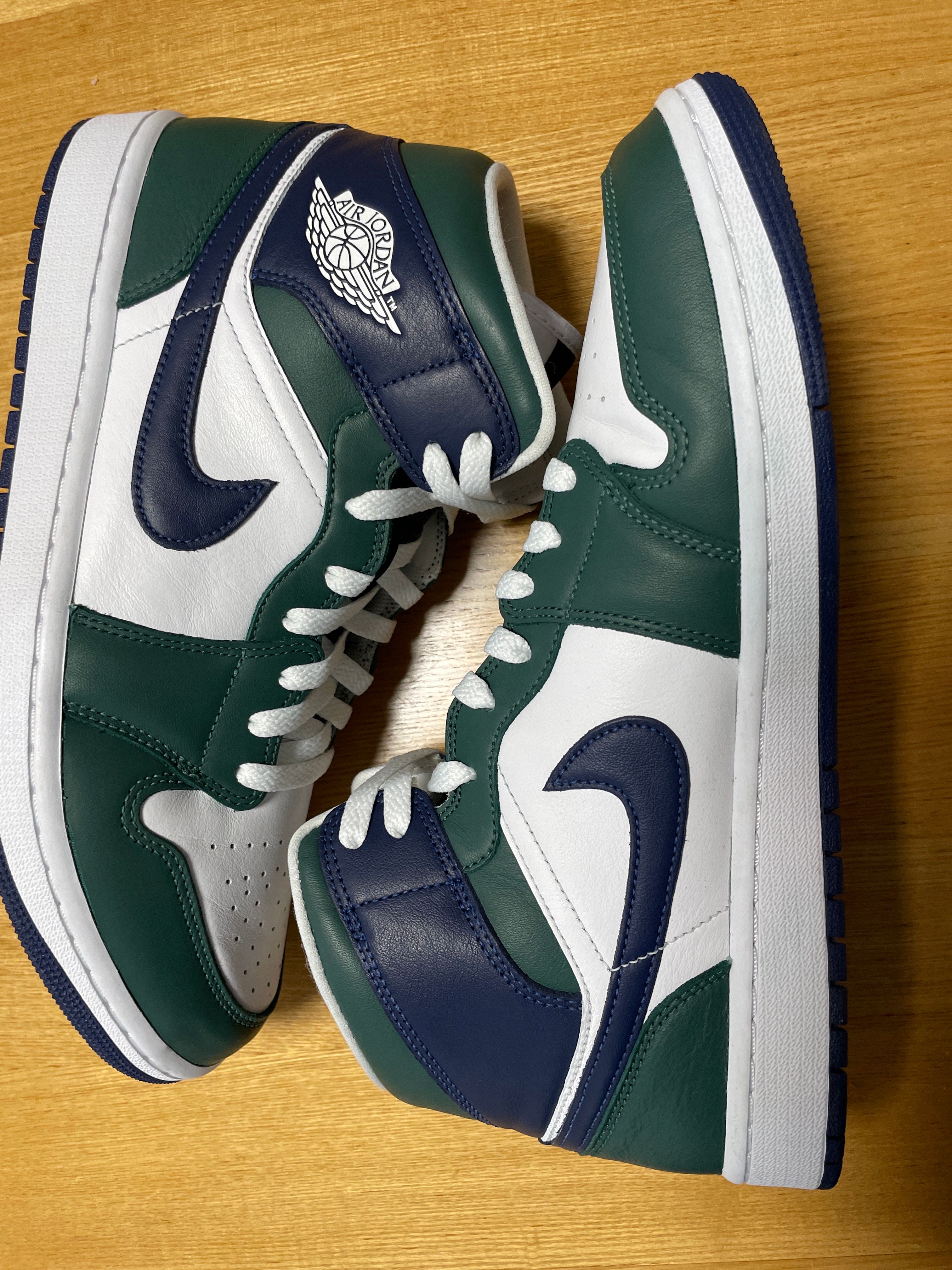 Nike Women's Air Jordan 1 Mid "Navy/Green"