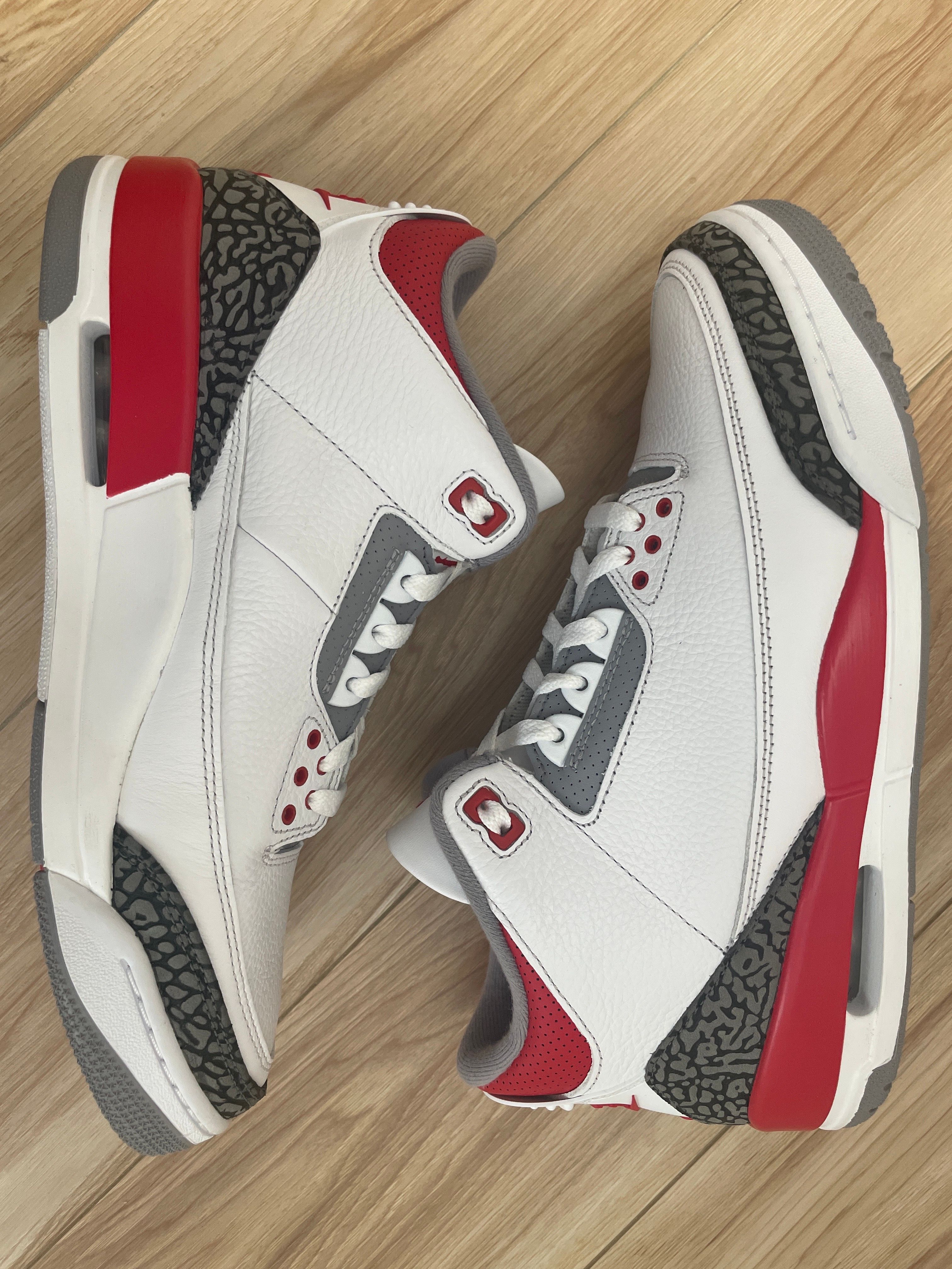Nike Air Jordan 3 Retro OG "Fire Red" (2022)