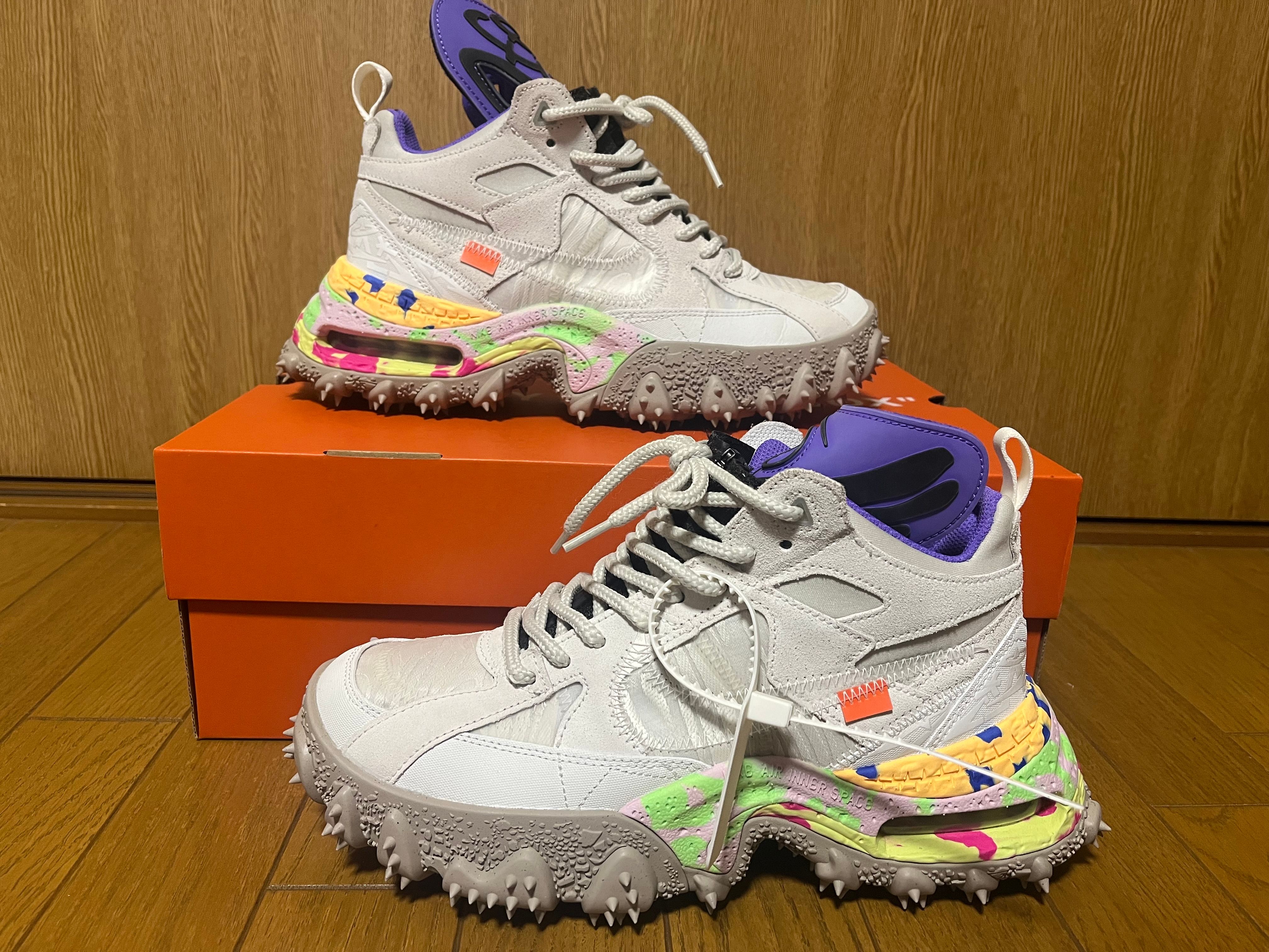 オフホワイト × ナイキ エアテラフォーマ  