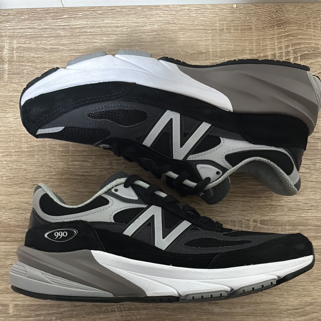 New Balance 990V6 "Black" (Heel NB Logo)
