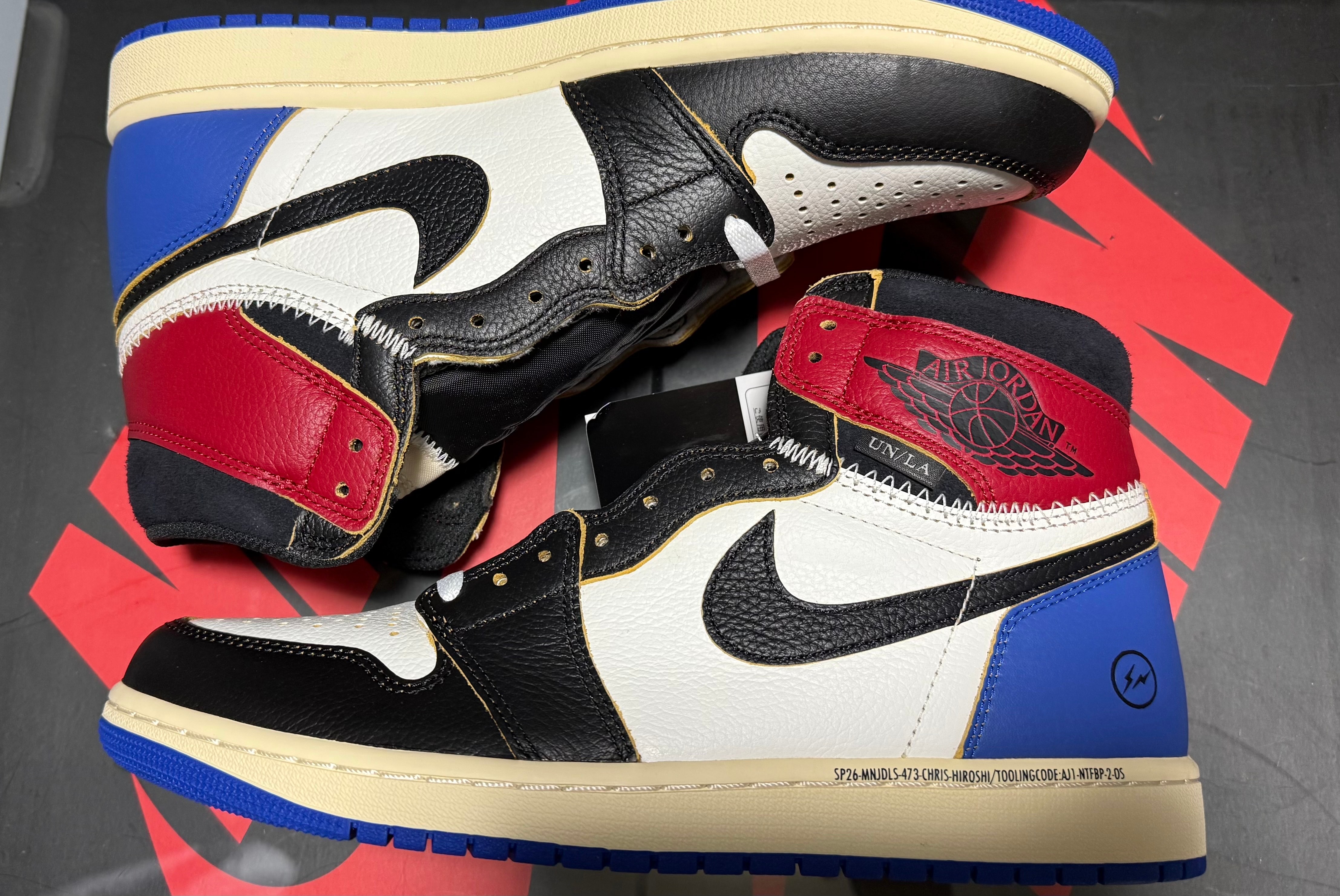 fragment design × UNION × Nike Air Jordan 1 High OG "Black/Varsity Red"