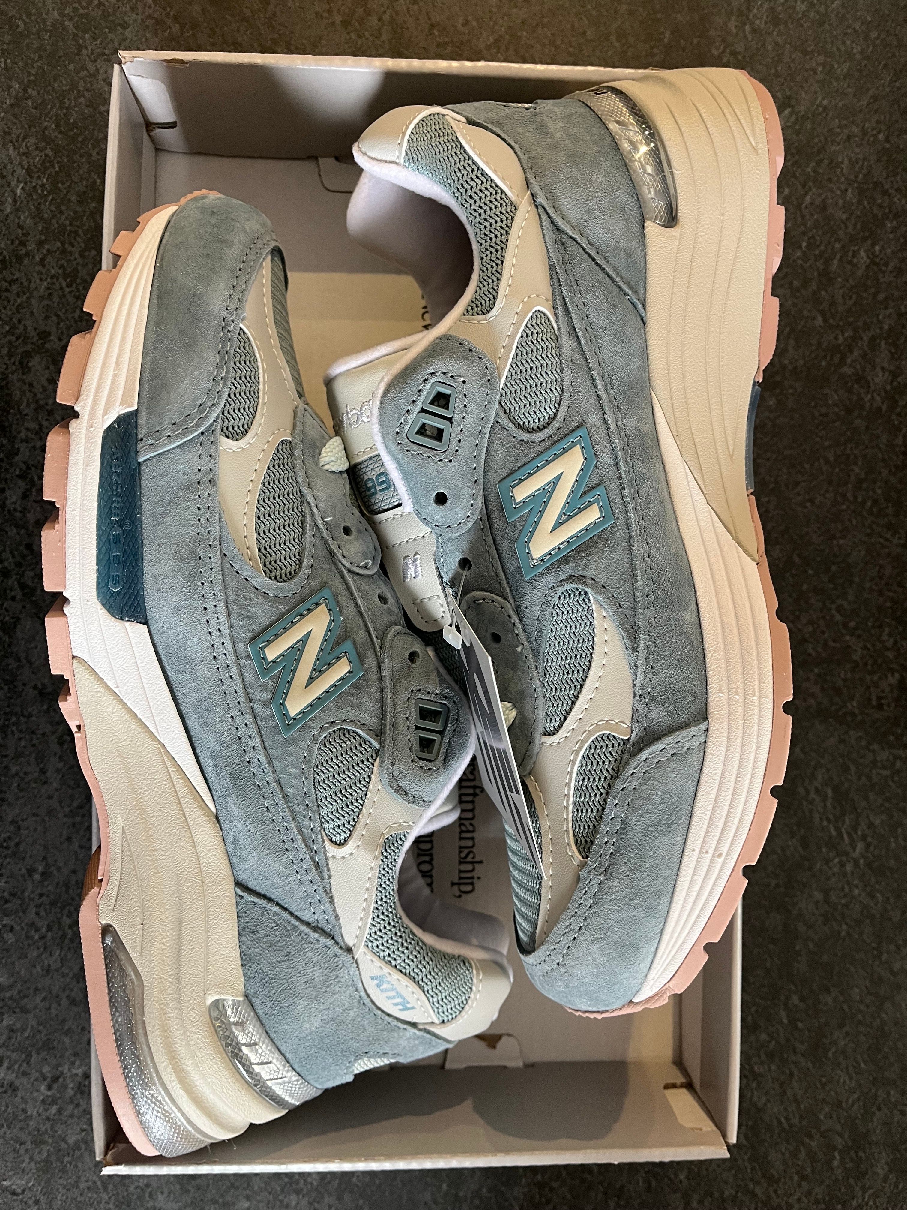 KITH × New Balance 992 "Aegean Blue/Shadow Gray"