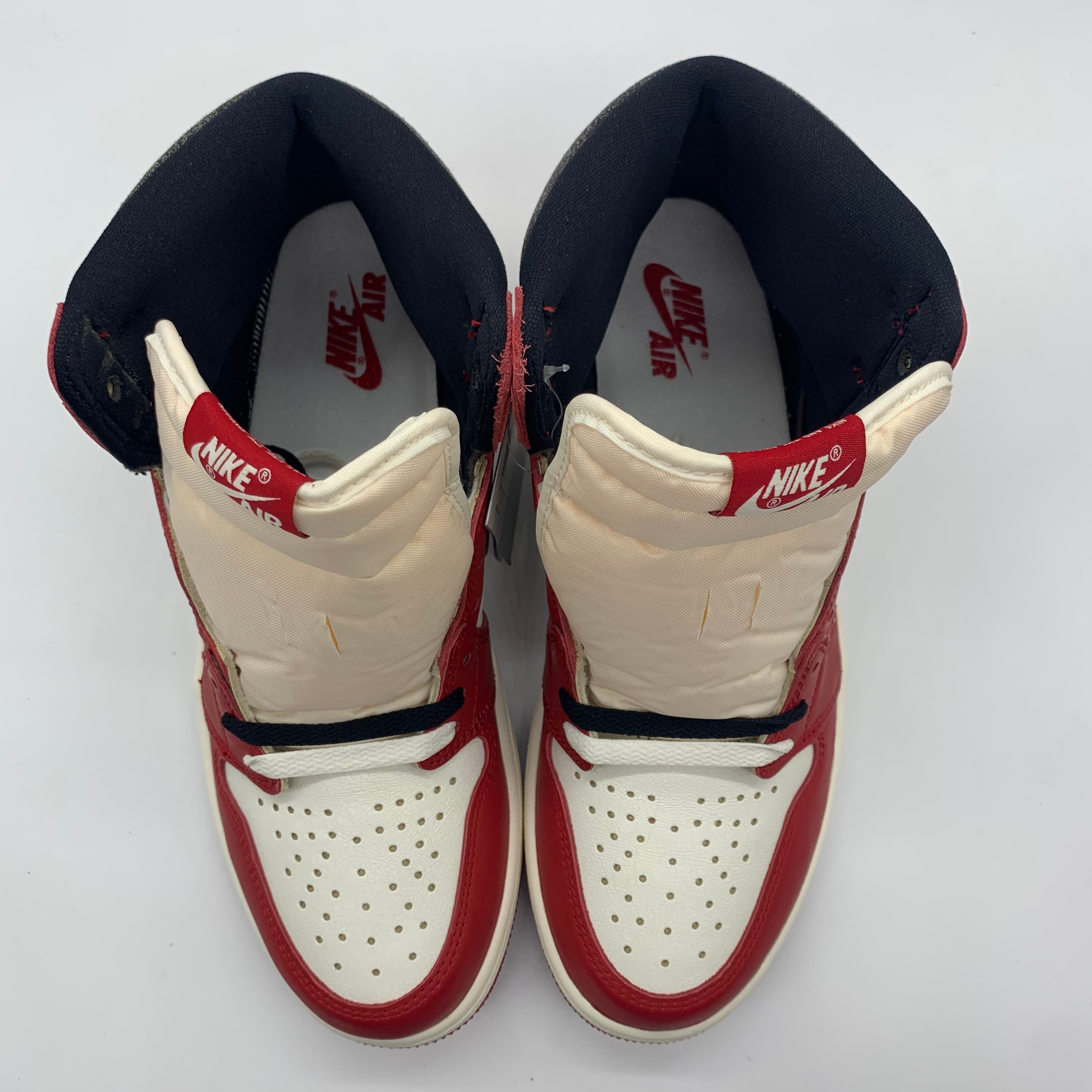 Nike Air Jordan 1 High OG "Lost & Found/Chicago"
