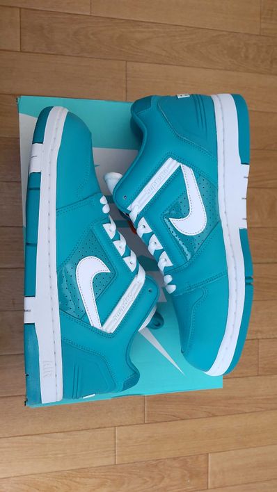 Supreme × Nike SB Air Force 2 Low "New Emerald"