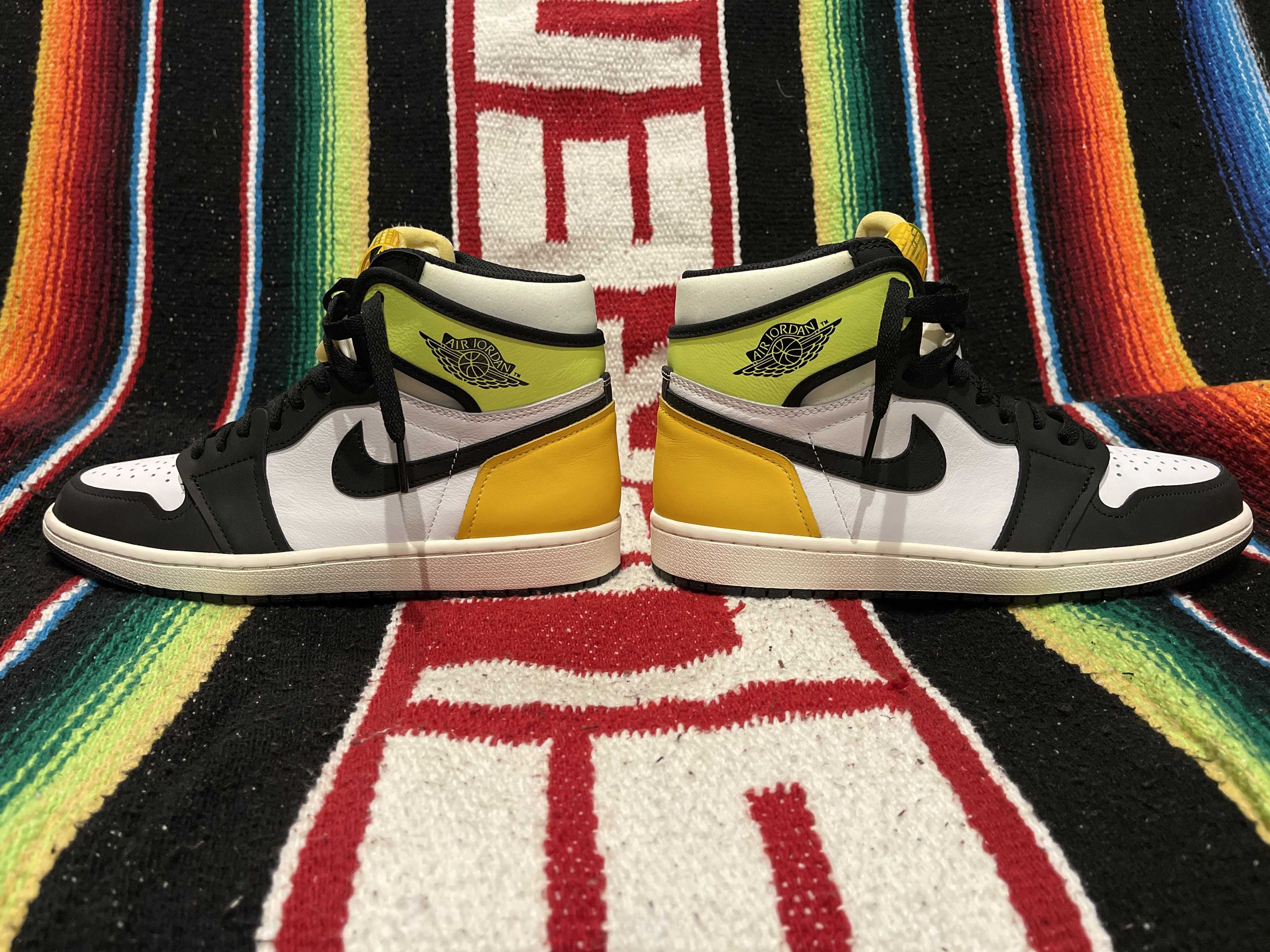 Nike Air Jordan 1 High OG "Volt Gold"