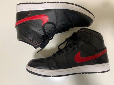 NIKE AIR JORDAN 1 RETRO MID BLACK TEAM RED
