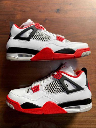 Nike Air Jordan 4 Retro OG "Fire Red" (2020)