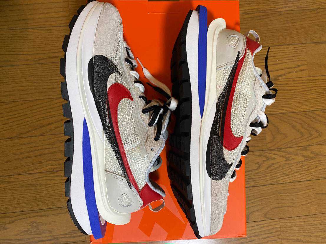 sacai × Nike Vapor Waffle "Royal Fuchsia"