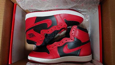 Nike Air Jordan 1 High ’85 "Varsity Red"