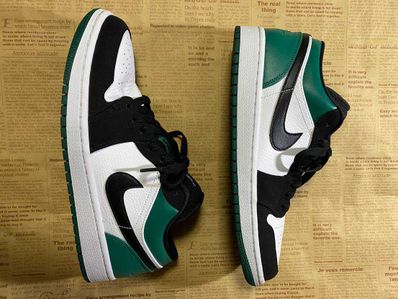 Nike Air Jordan 1 Low "White Black Mystic Green"