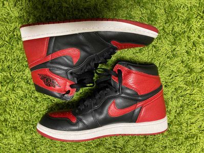 Nike Air Jordan 1 Retro High OG "Bred/Banned" (2016)