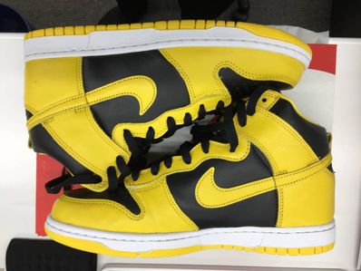 Nike Dunk High "Black/Varsity Maize"