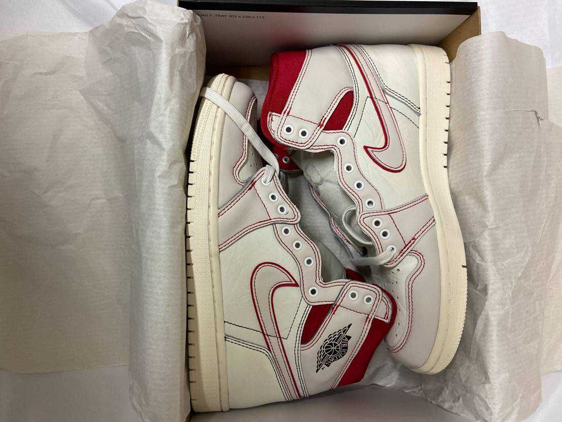 Nike Air Jordan 1 Retro High OG "Sail/University Red"     