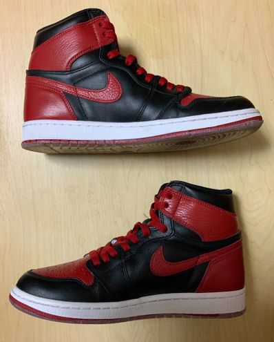 Nike Air Jordan 1 Retro High OG "Bred/Banned" (2016)