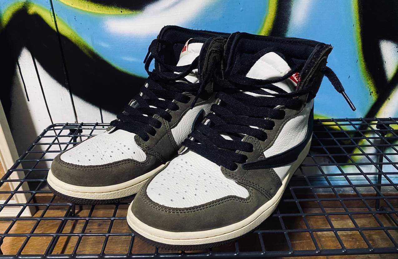 Travis Scott × Nike Air Jordan 1 Retro High OG TS SP "Sail/Dark Mocha"