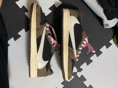 Travis Scott × Nike Air Jordan 1 Low OG SP-T "Black/Dark Mocha"