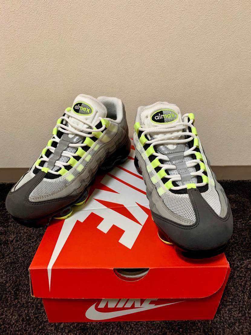 Nike Air Vapormax 95 "Neon"