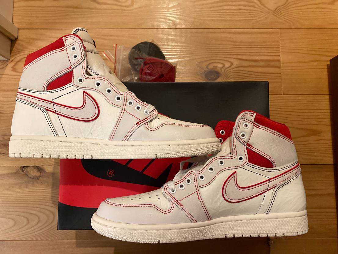 Nike Air Jordan 1 Retro High OG "Sail/University Red"     
