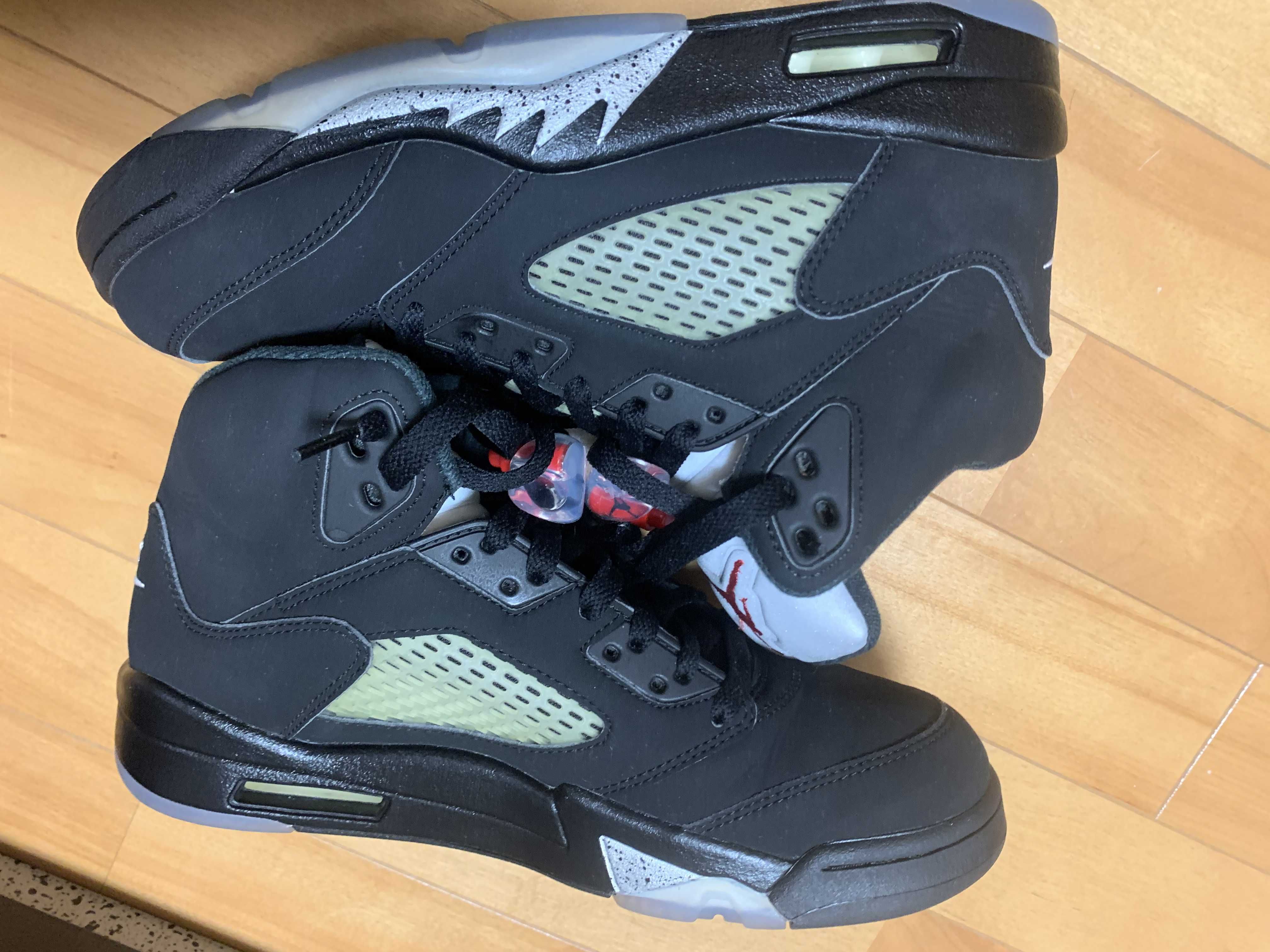 Nike Air Jordan 5 Retro OG "Black/Fire Red/Metallic Silver/White" (2016)