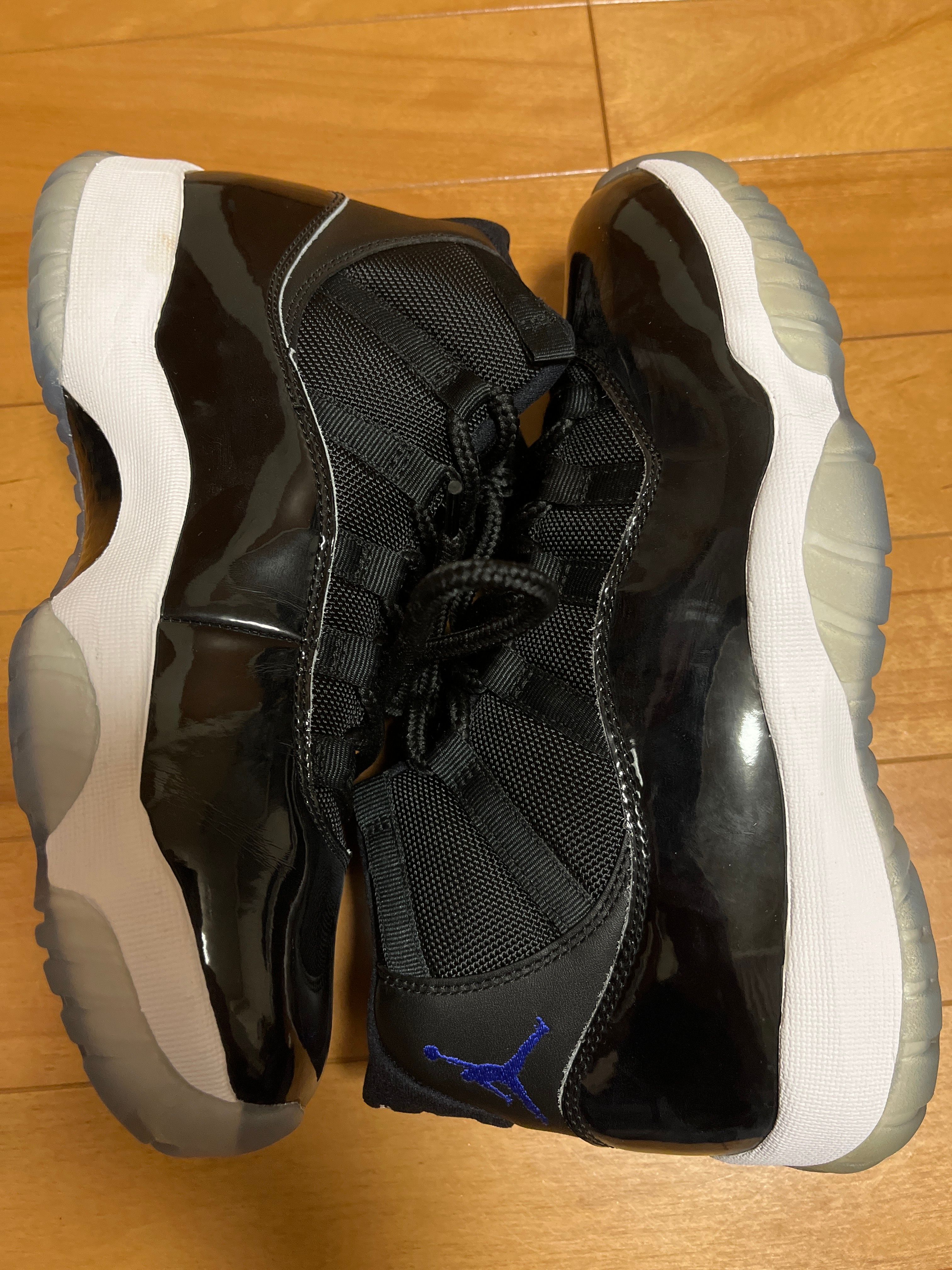 Nike Air Jordan 11 Retro "Space Jam" (2016)