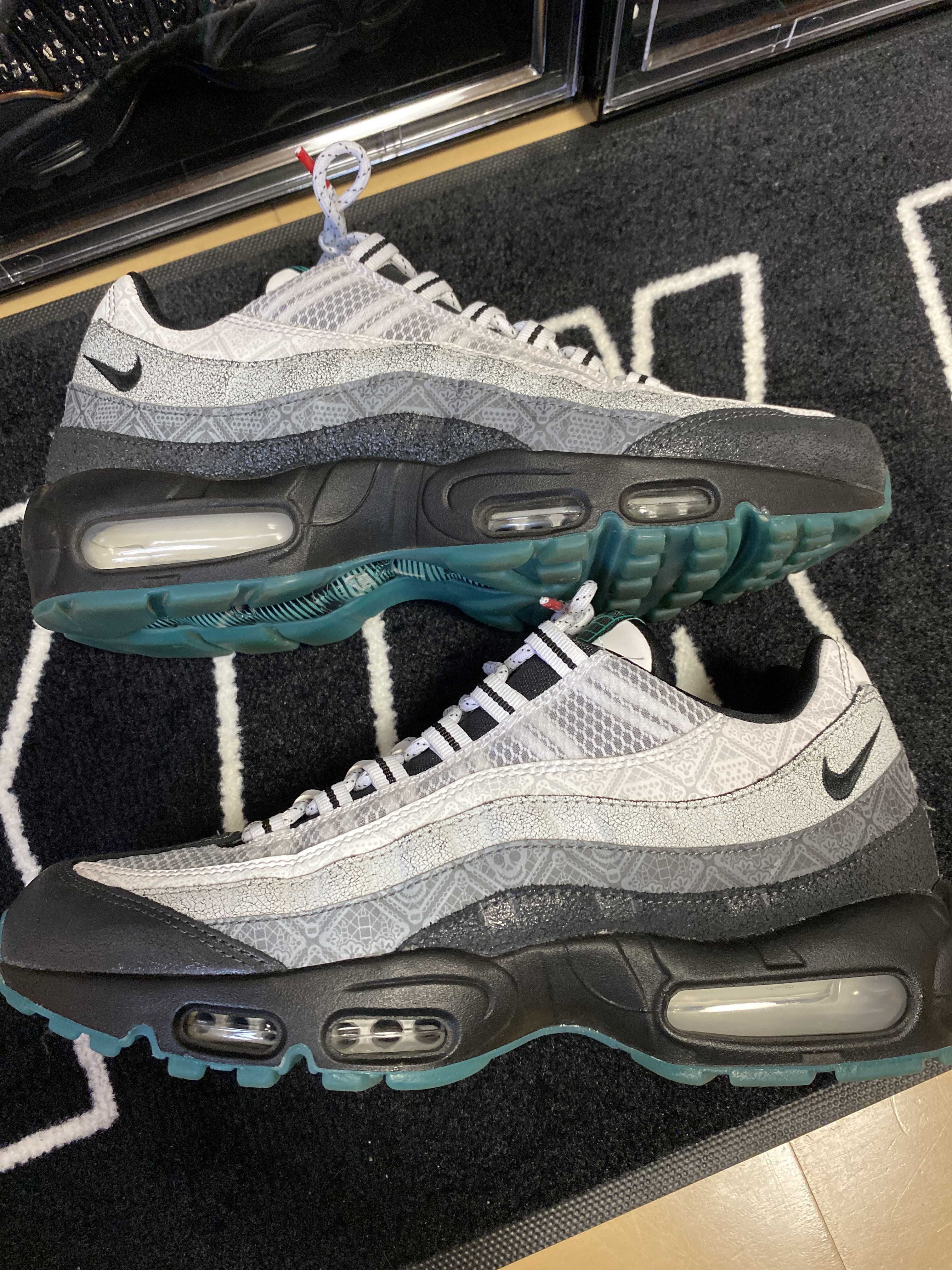 Nike Air Max 95 SE "Day of the Dead"