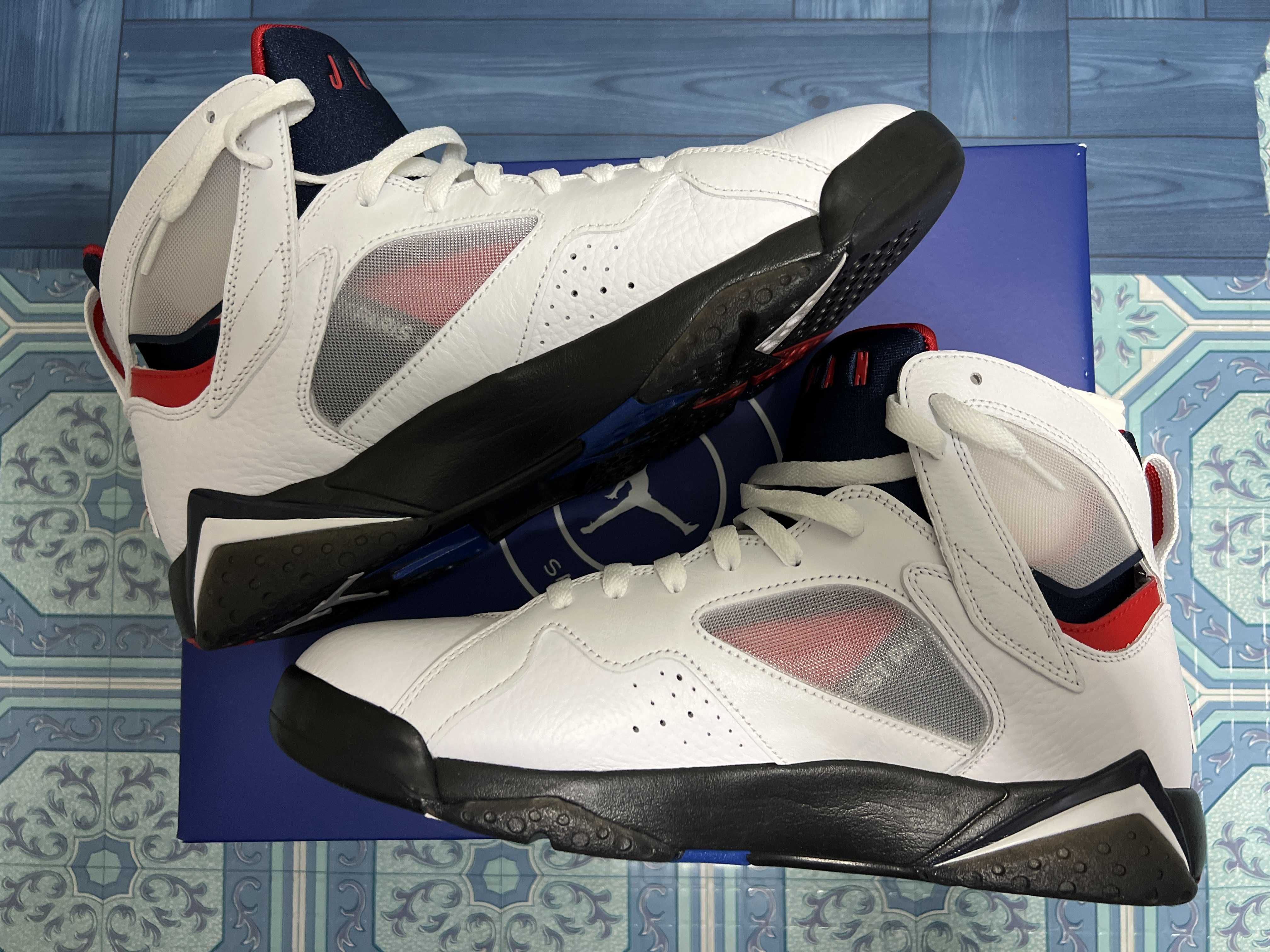 PSG × NIKE AIR JORDAN 7 RETRO "White"