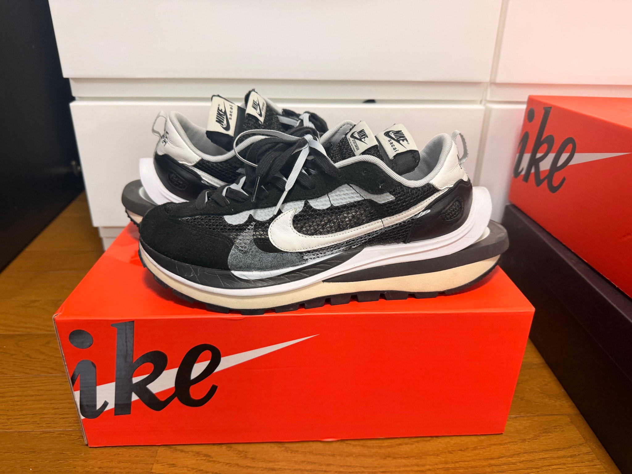 sacai × Nike Vapor Waffle "Black and White"