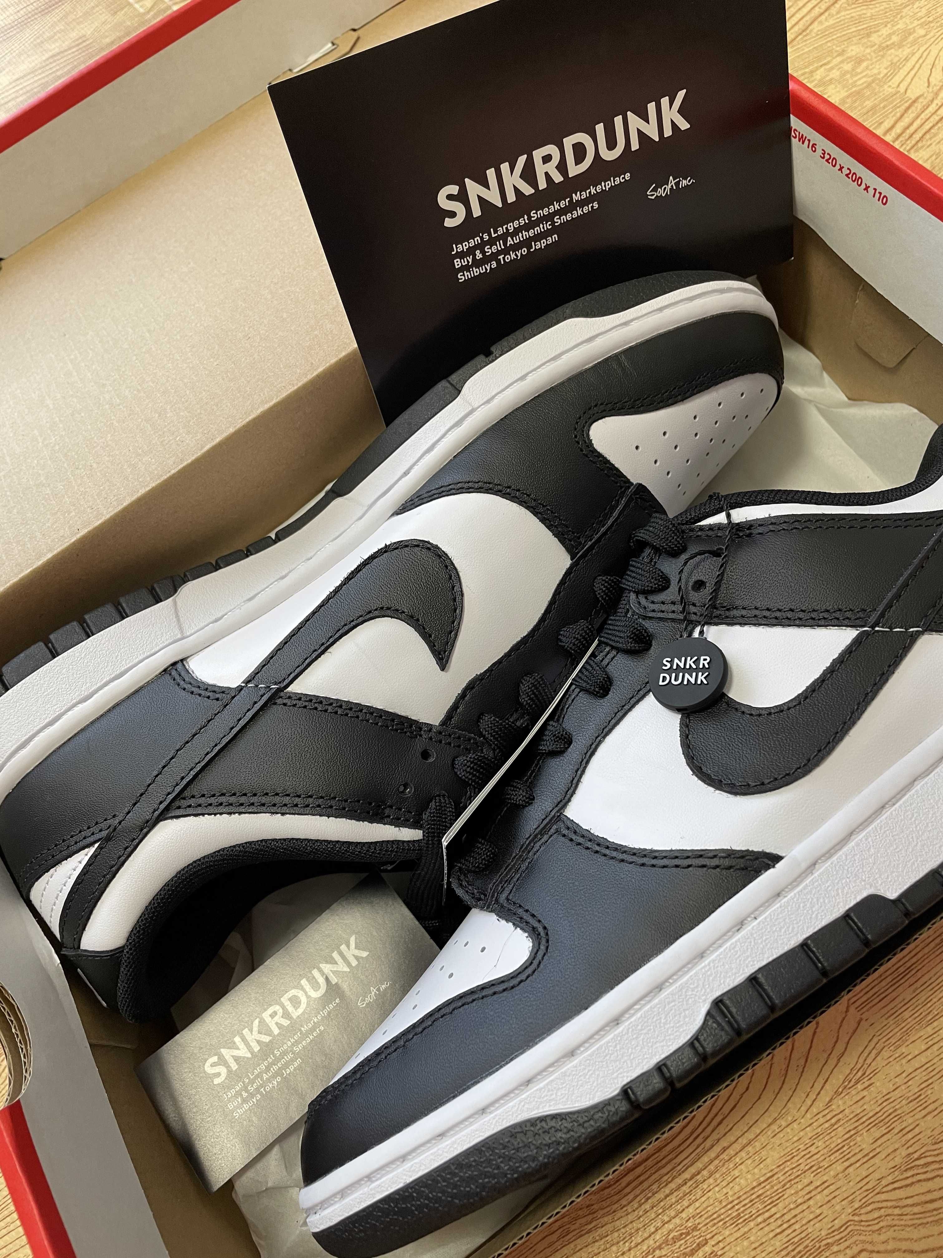 Nike Dunk Low Retro "Panda/White/Black"