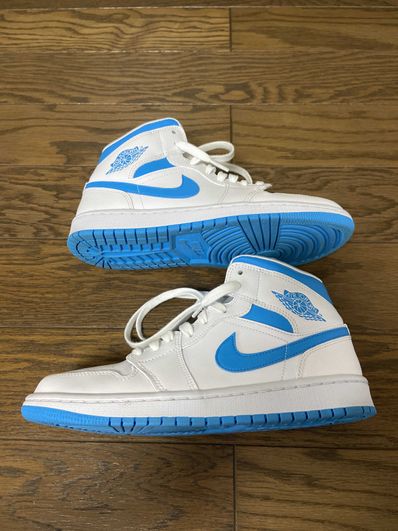 Nike Women's Air Jordan 1 Mid "UNC"