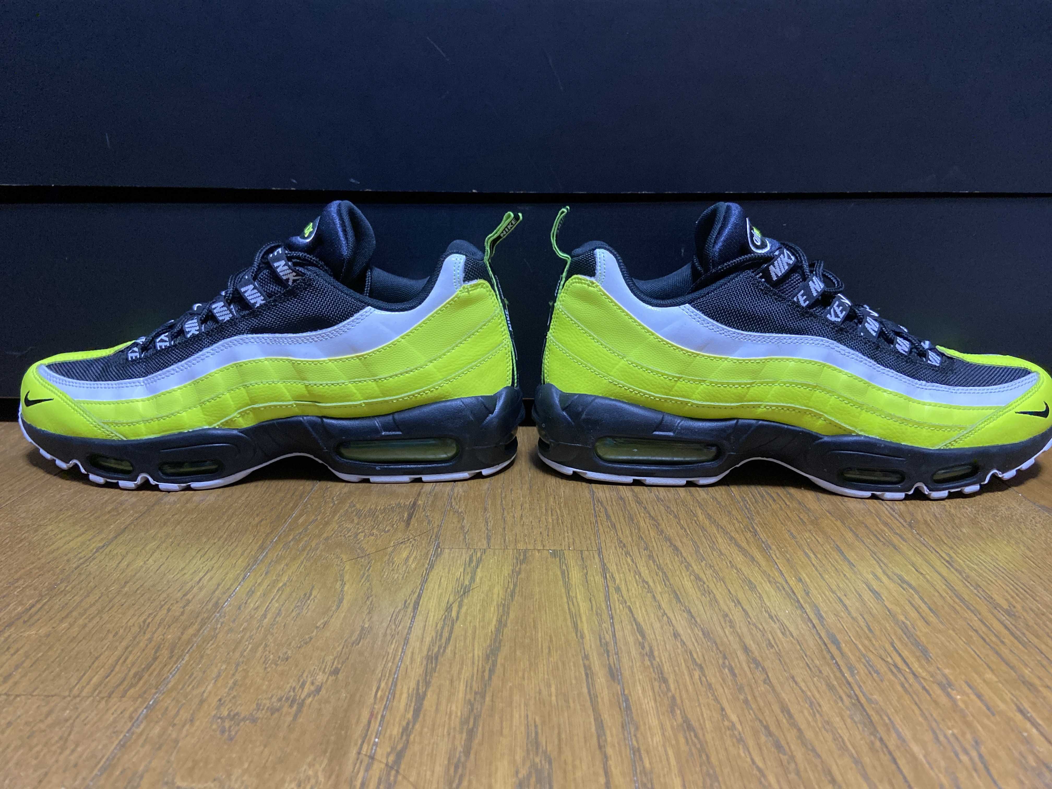Nike Air Max 95 "Reverse Volt"