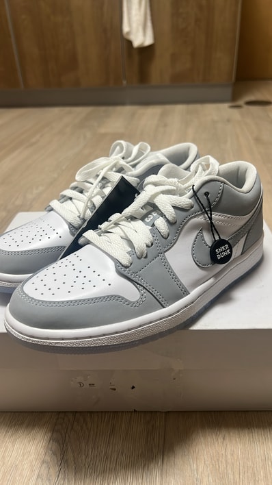 Nike Women's Air Jordan 1 Low "Wolf Grey"