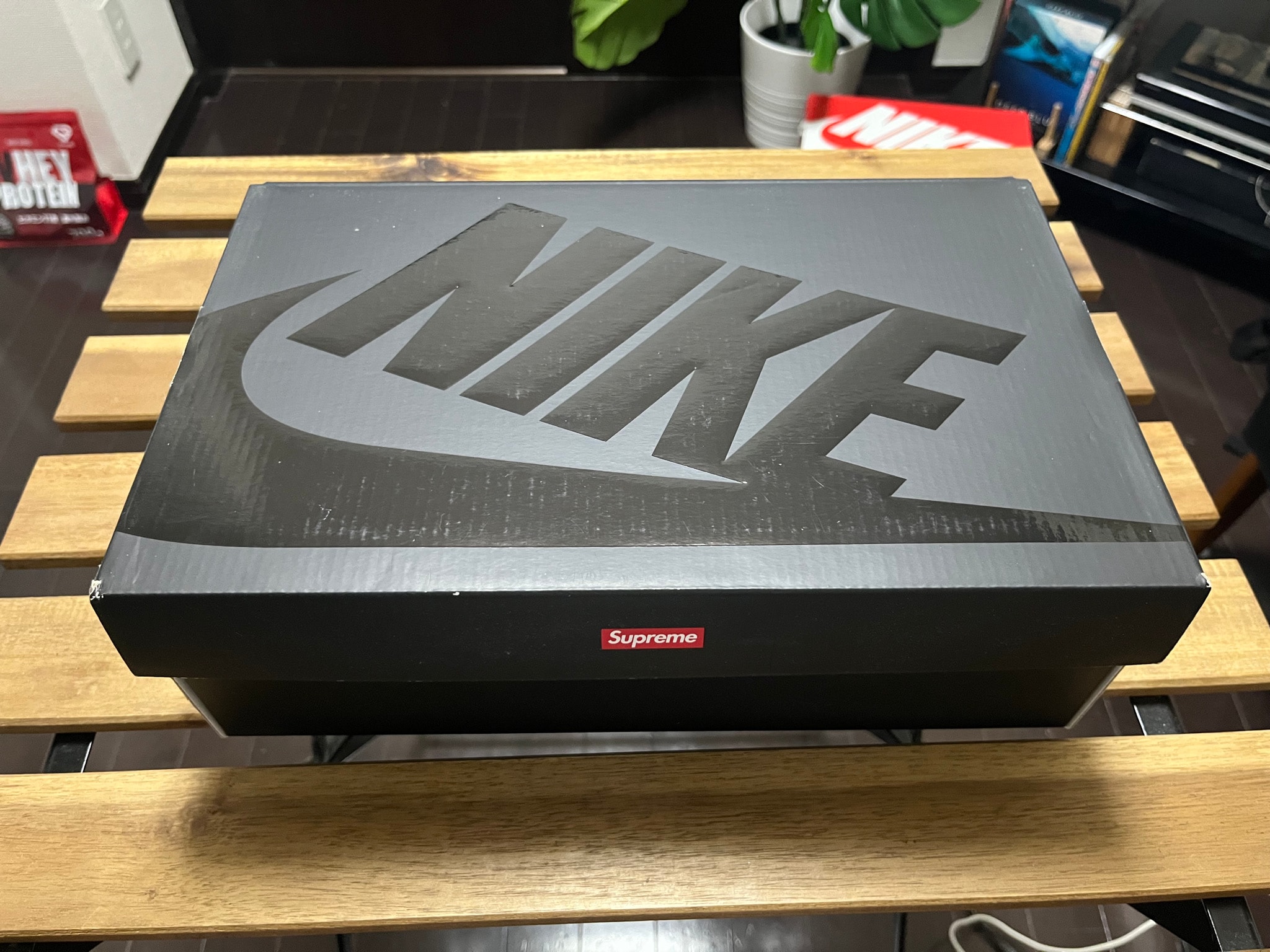 Supreme × Nike Air Force 1 Low "White"
