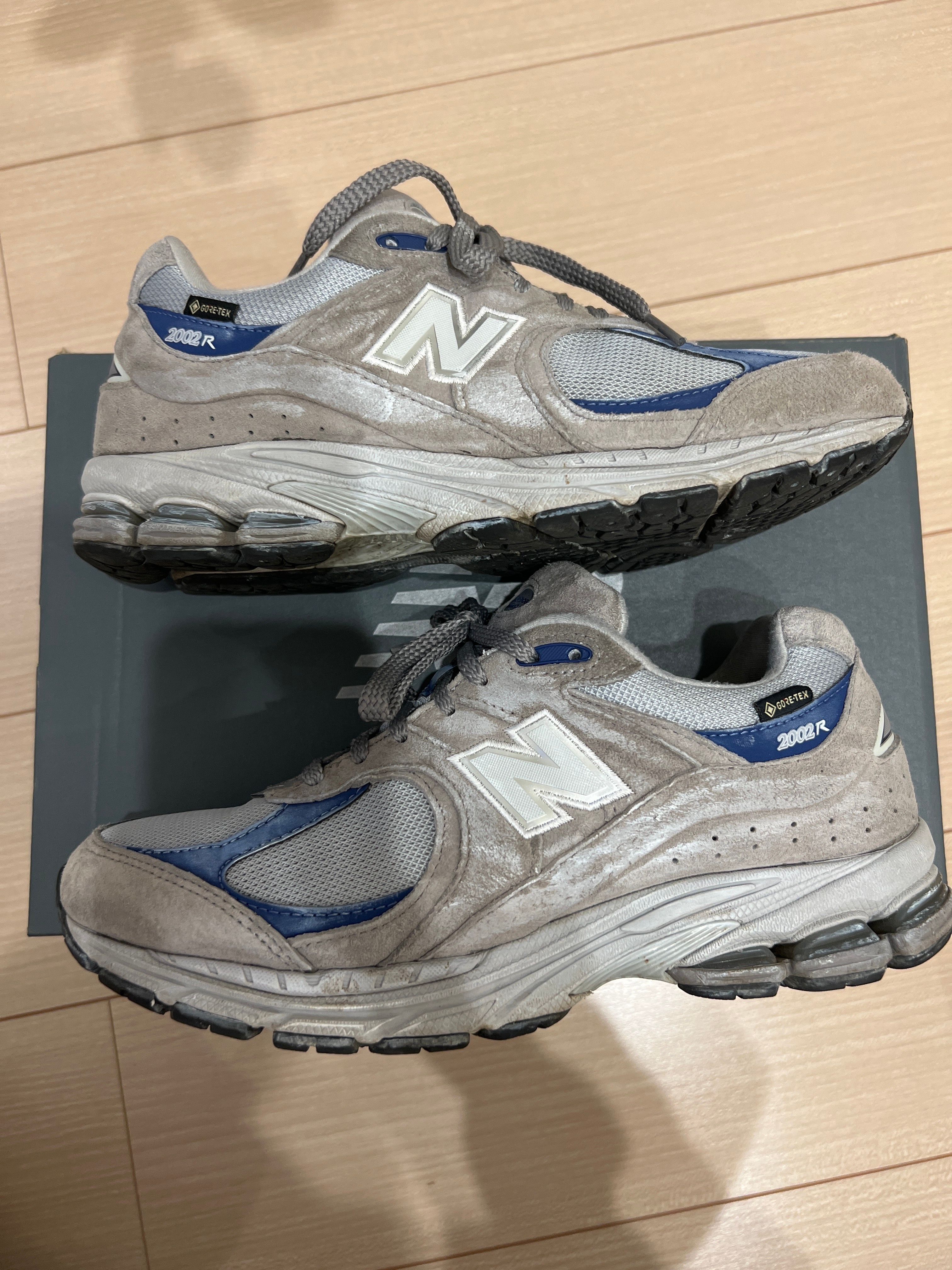 New Balance 2002R "Light Gray"