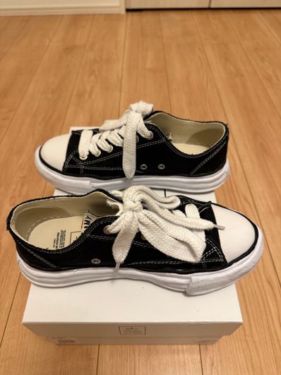 Maison MIHARA YASUHIRO PETERSON OG Sole Canvas Low-top Sneaker "Black" (A01FW702)