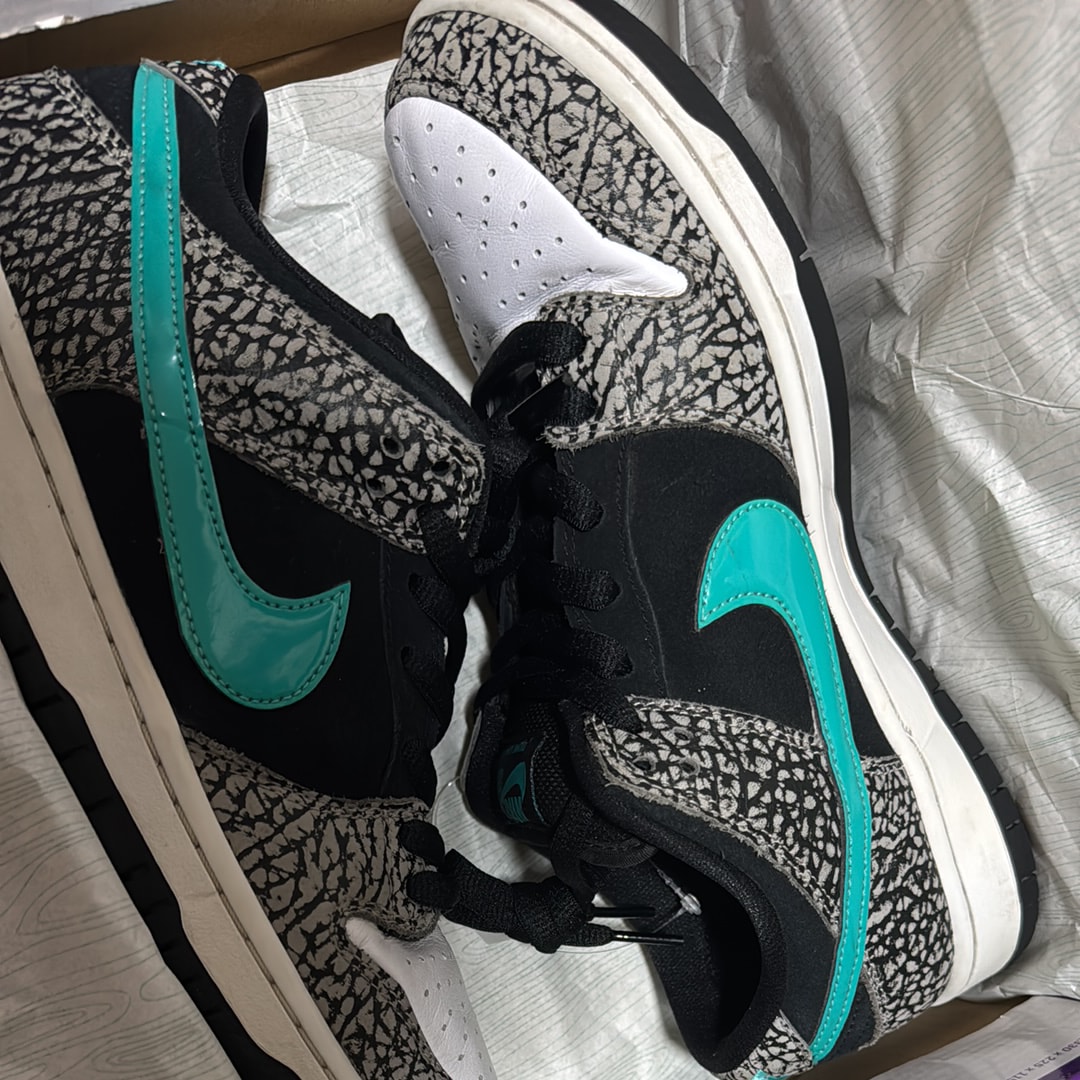Nike SB Dunk Low "Elephant/Safari"