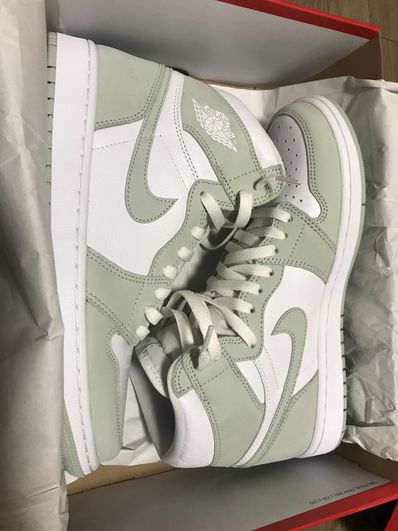 Nike Women's Air Jordan 1 High OG "Seafoam"