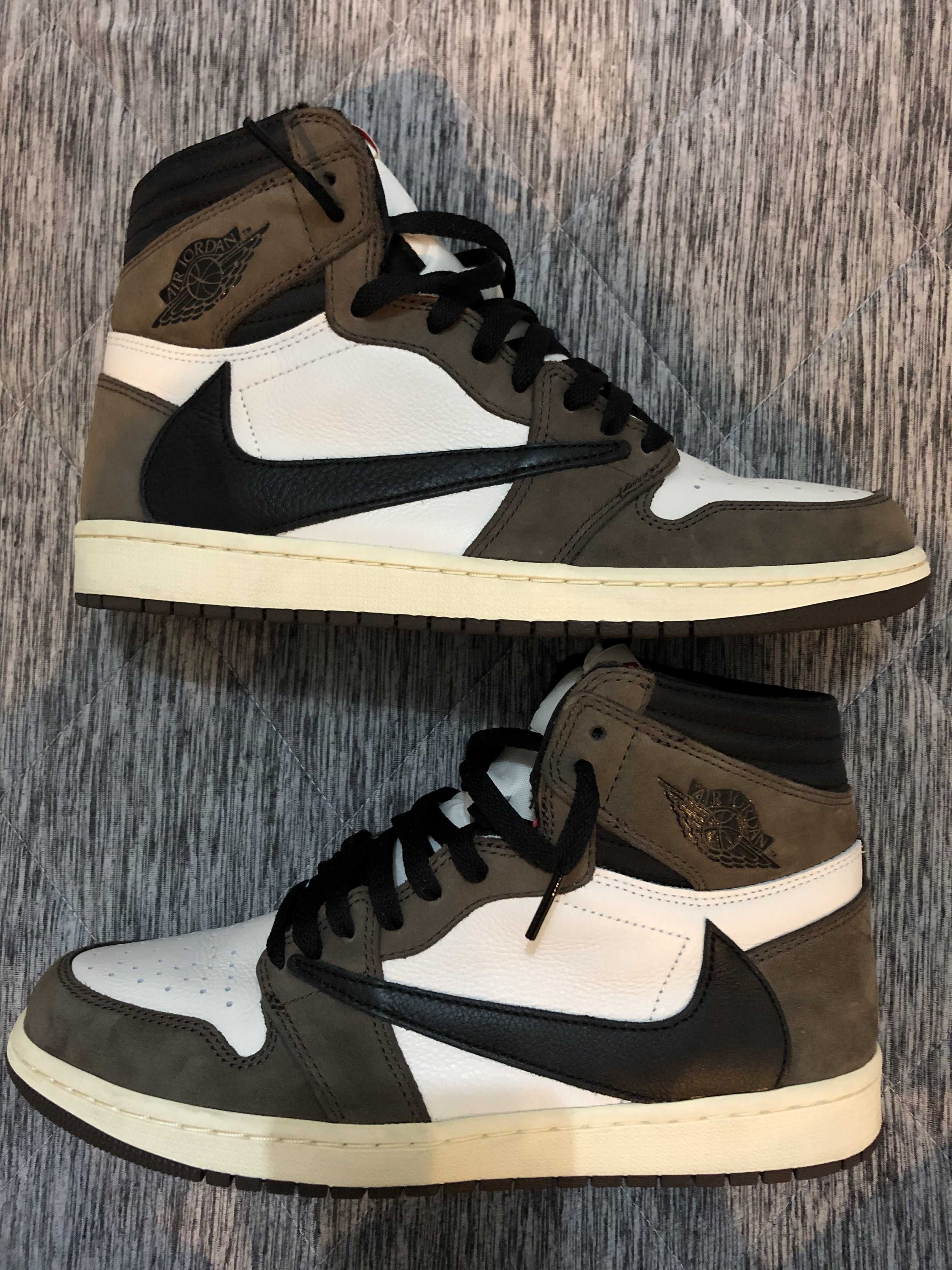 Travis Scott × Nike Air Jordan 1 Retro High OG TS SP "Sail/Dark Mocha"