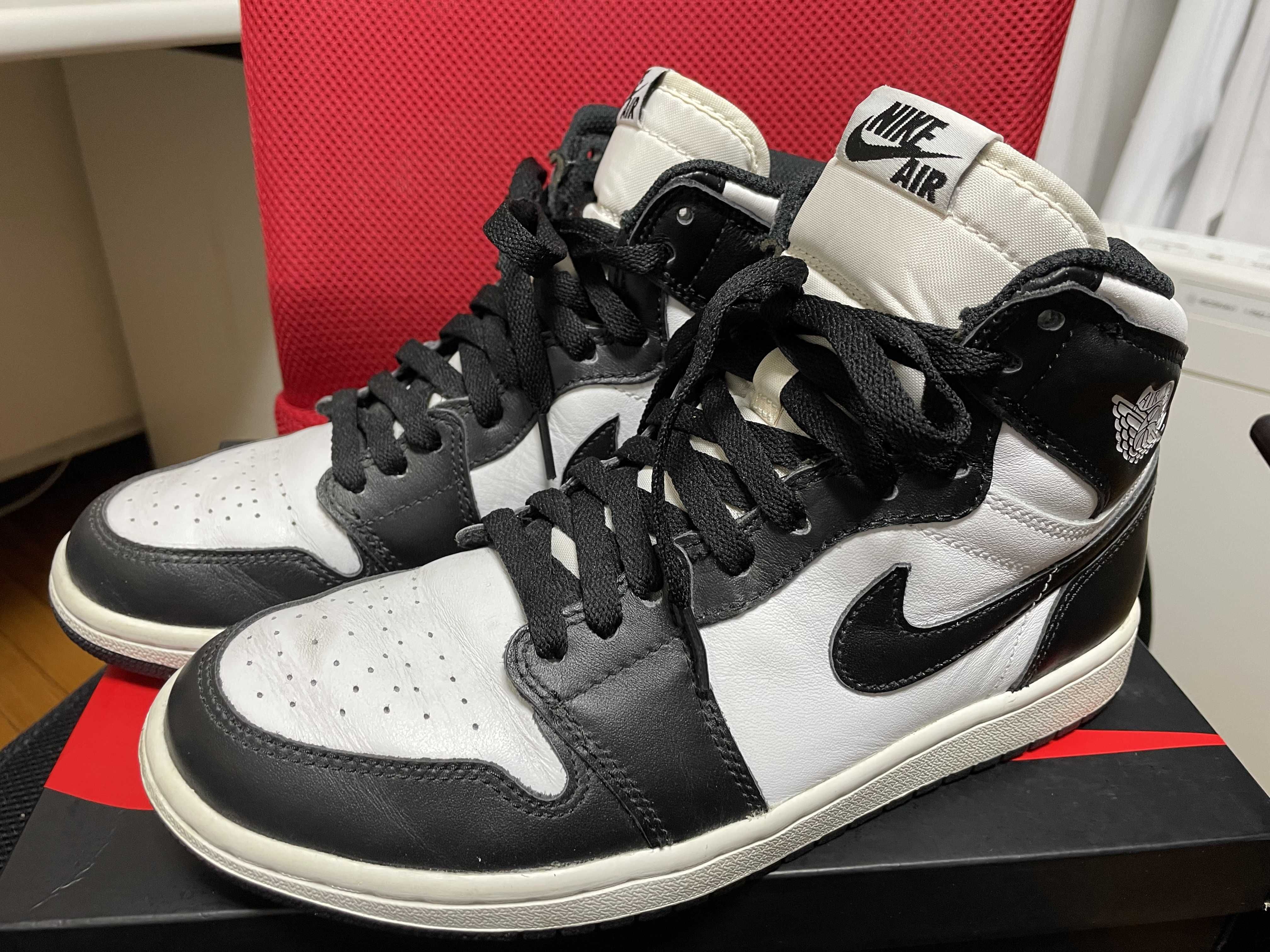 Nike Air Jordan 1 Retro High OG "Black/White" (2014)