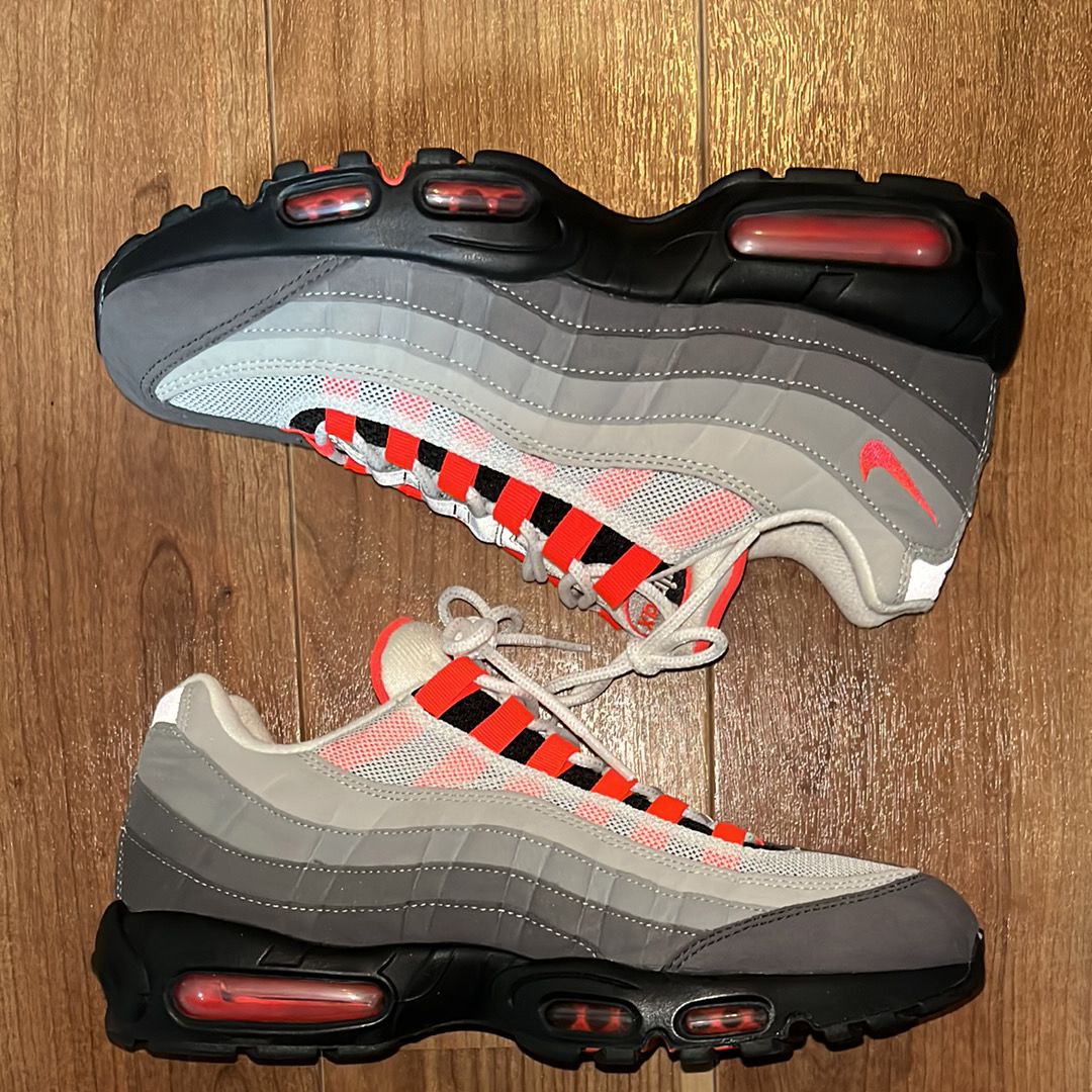Nike Air Max 95 OG "White/Solar Red"