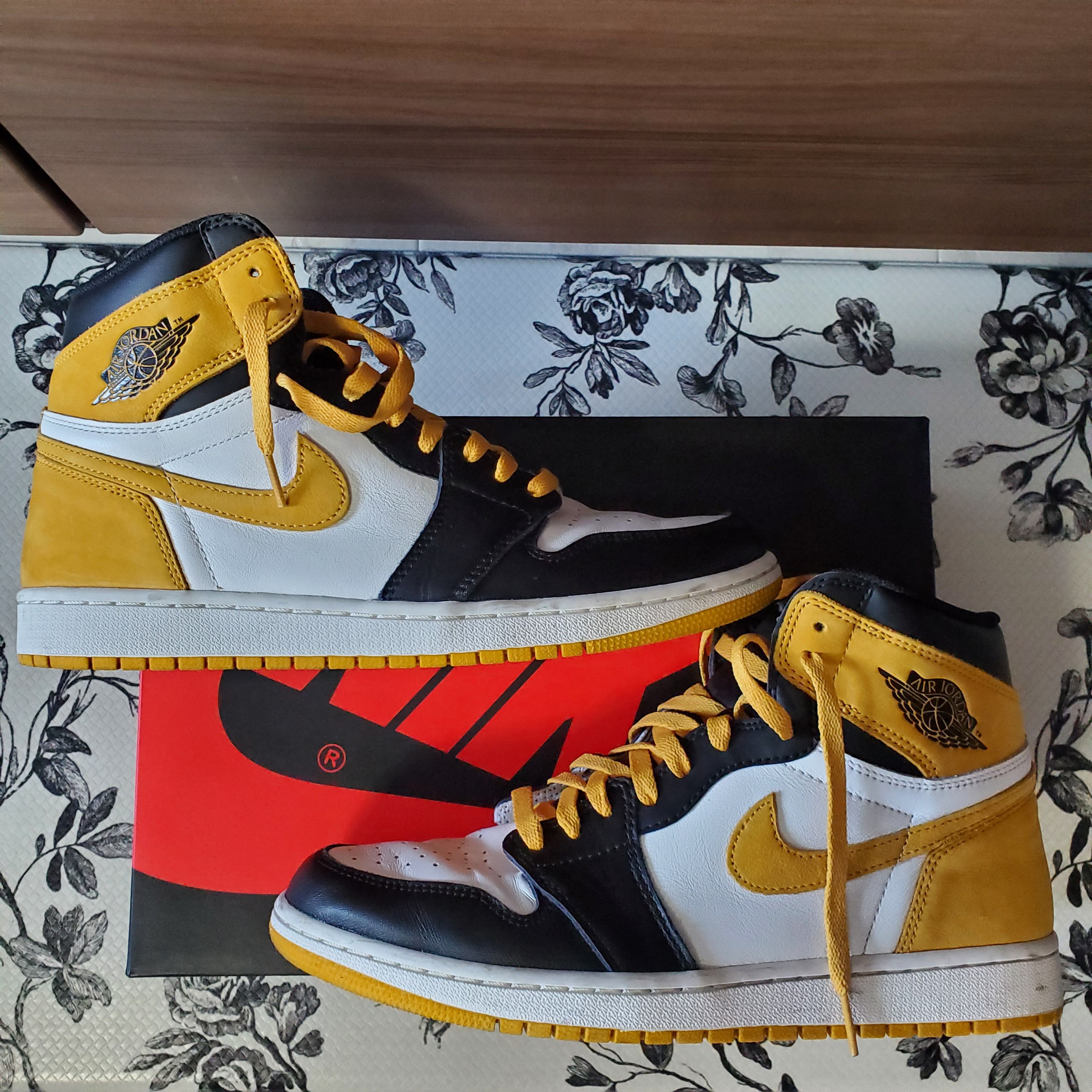 Nike Air Jordan 1 Retro High OG "Black Toe/Yellow Ochre"
