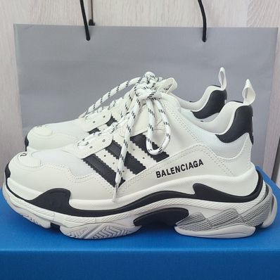 adidas × BALENCIAGA Triple S "White"