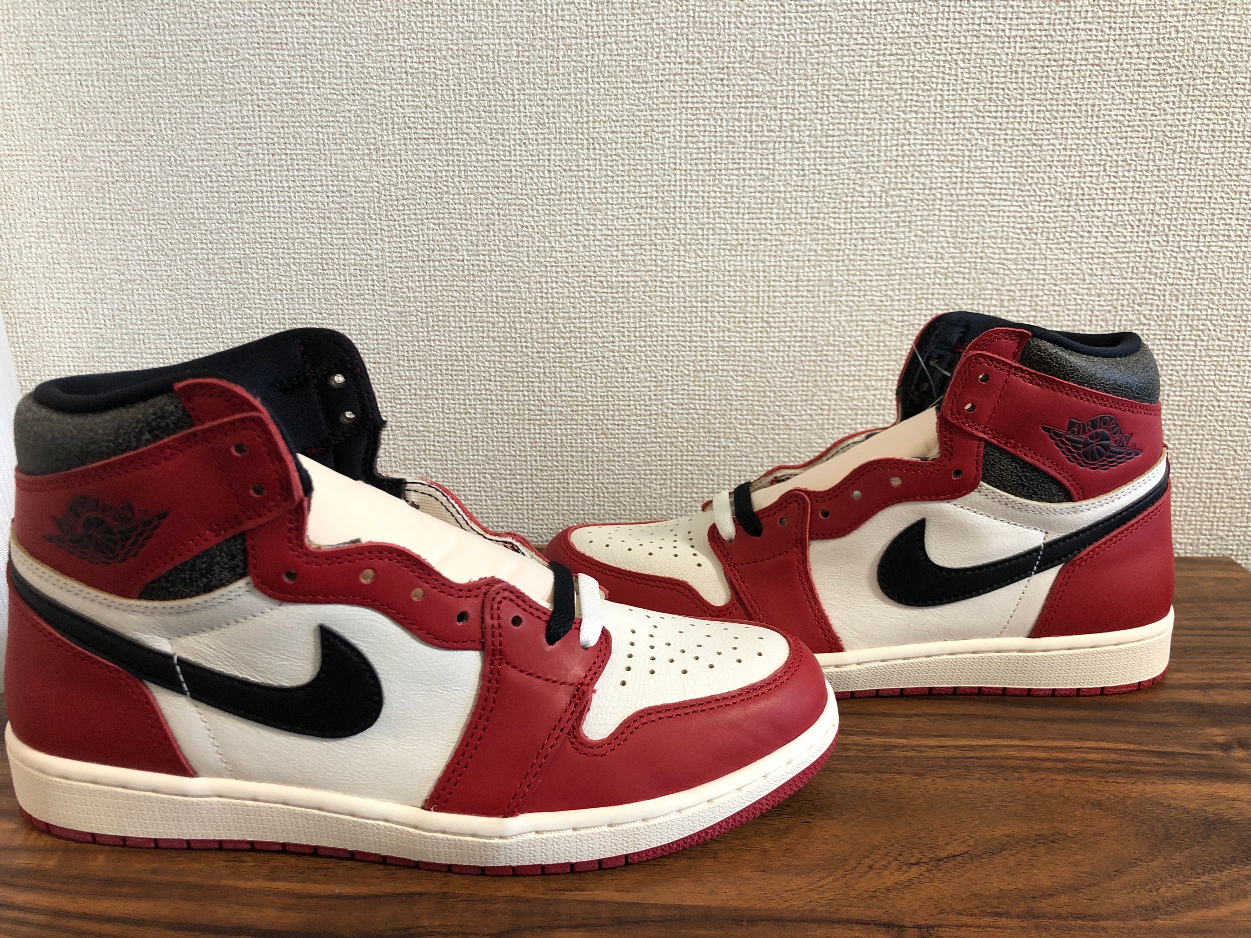 Nike Air Jordan 1 High OG "Lost & Found/Chicago"