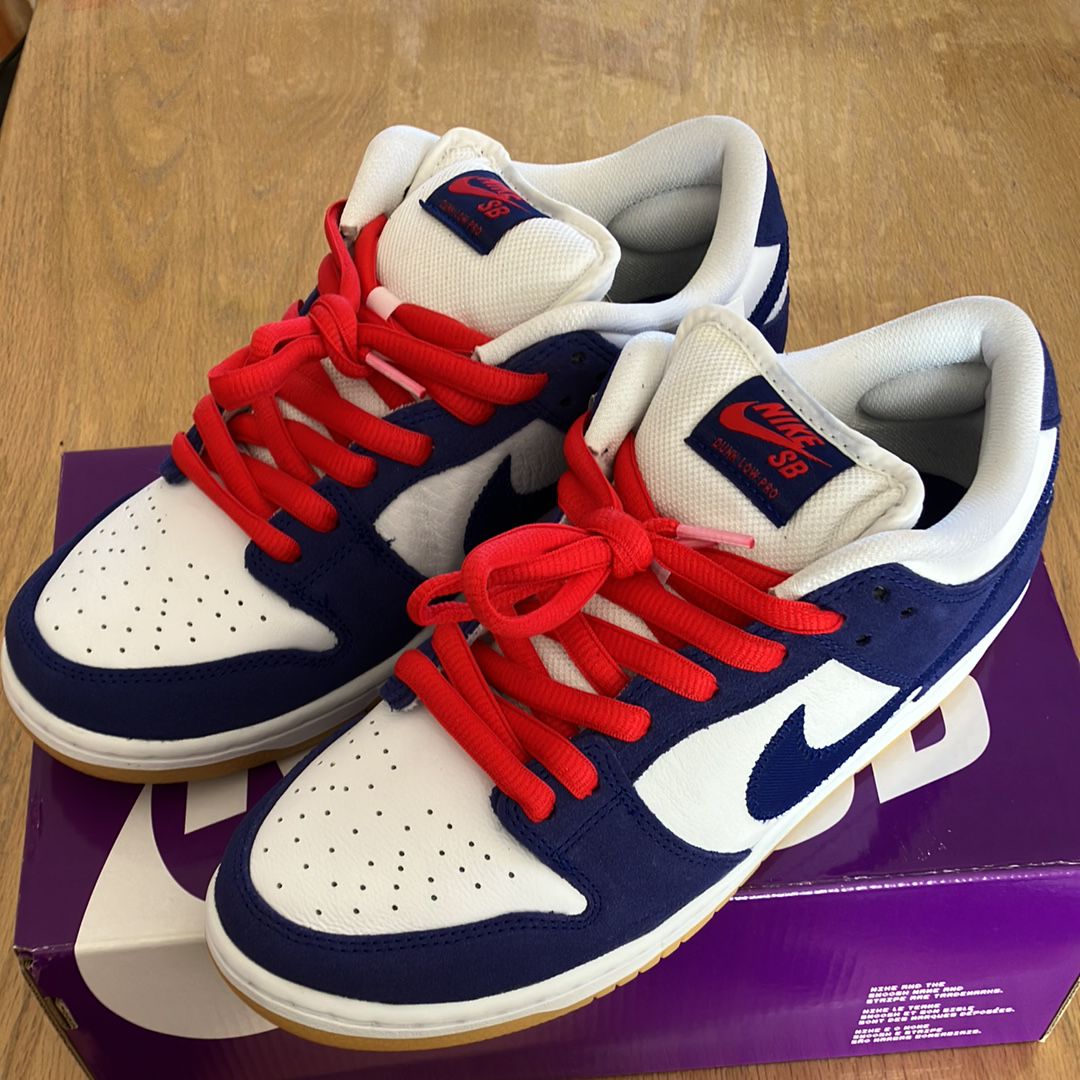 Nike SB Dunk Low "Los Angeles Dodgers/Deep Royal Blue"