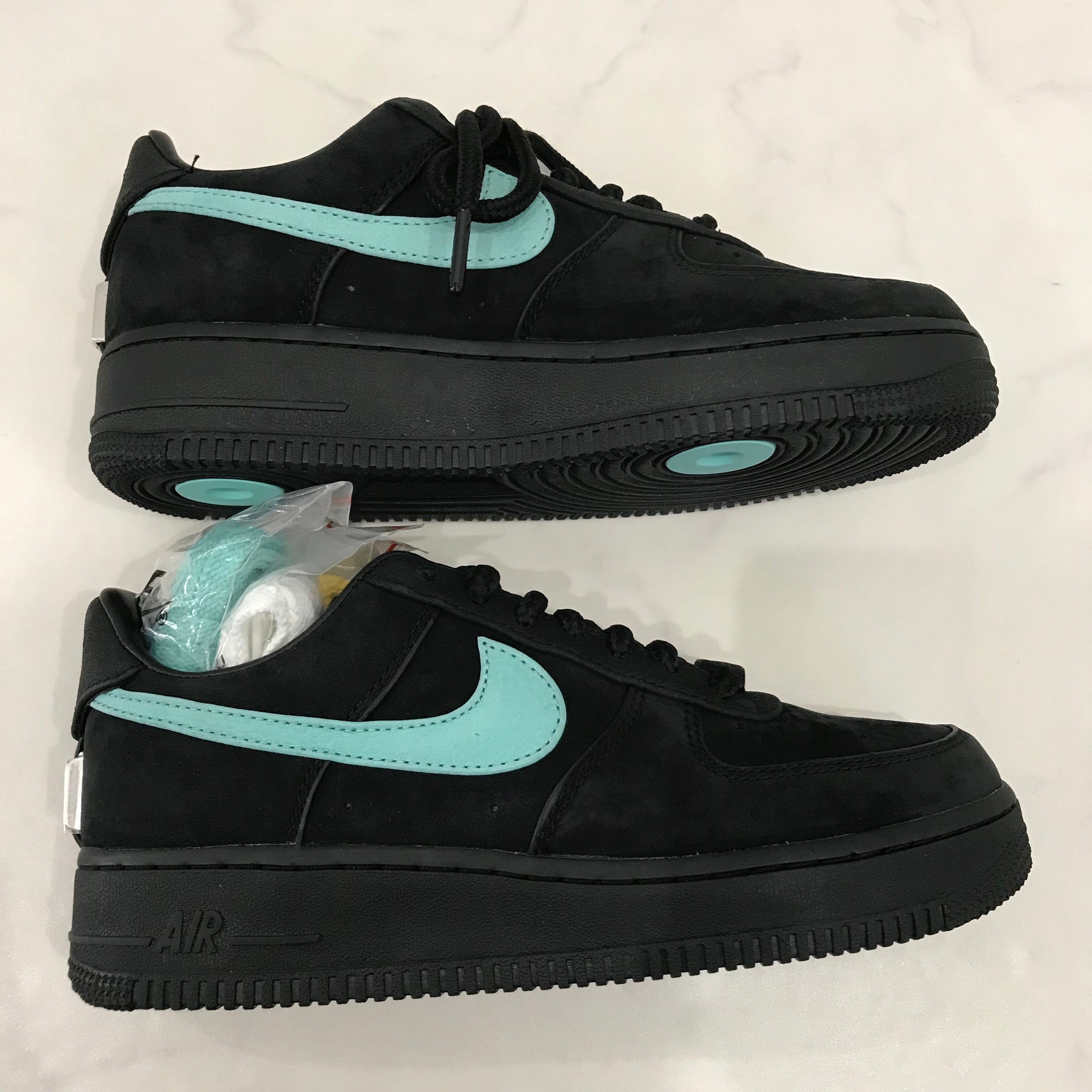 Tiffany & Co. × Nike Air Force 1 Low "1837"