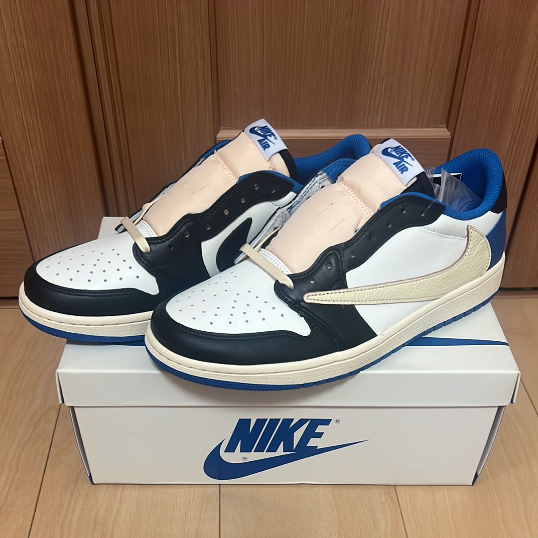 Travis Scott × fragment design × Nike Air Jordan 1 Low OG SP "Military Blue"